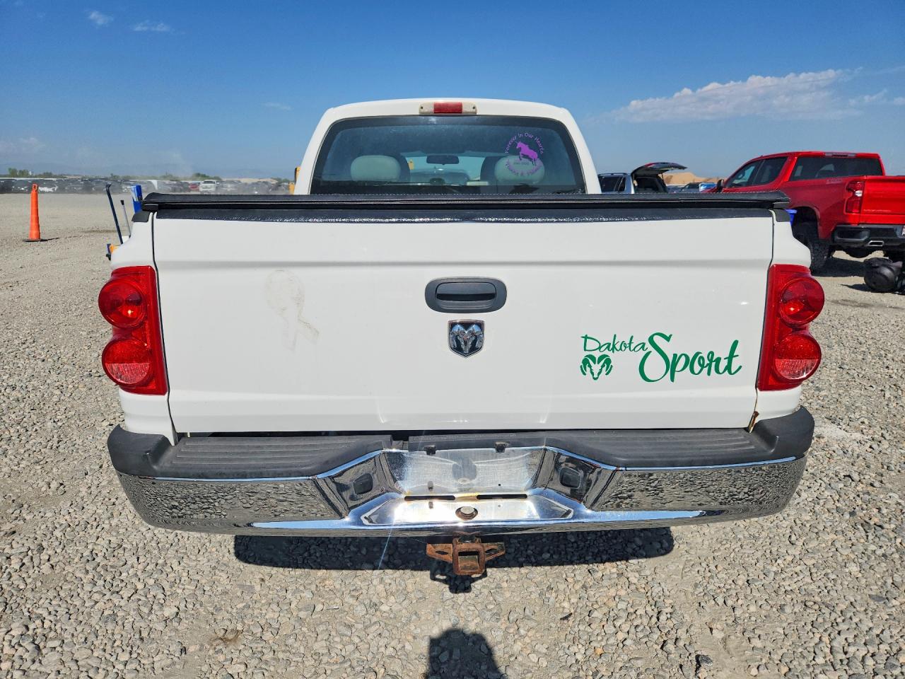 2010 DODGE DAKOTA