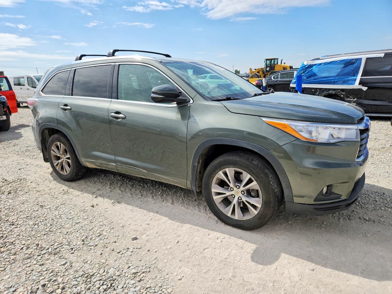 2015 TOYOTA HIGHLANDER