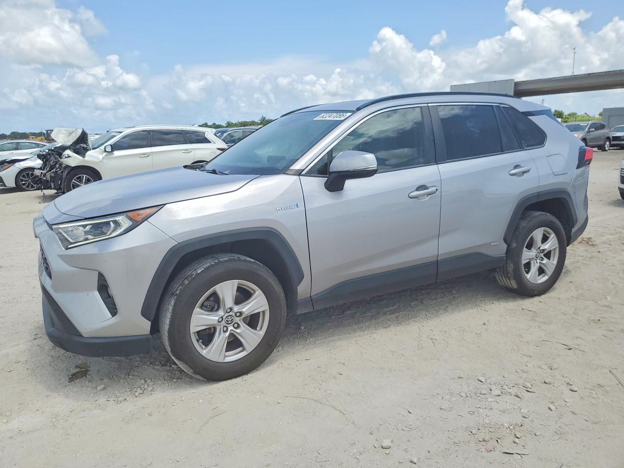 2020 TOYOTA RAV4
