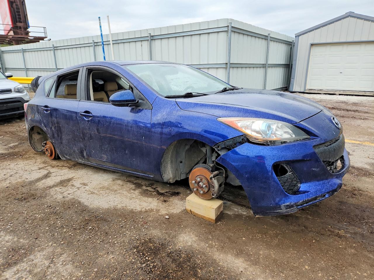 2012 MAZDA 3