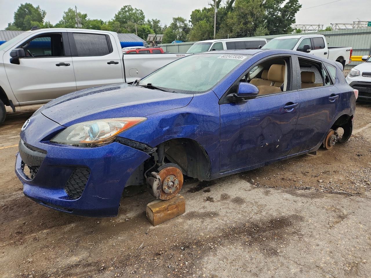 2012 MAZDA 3