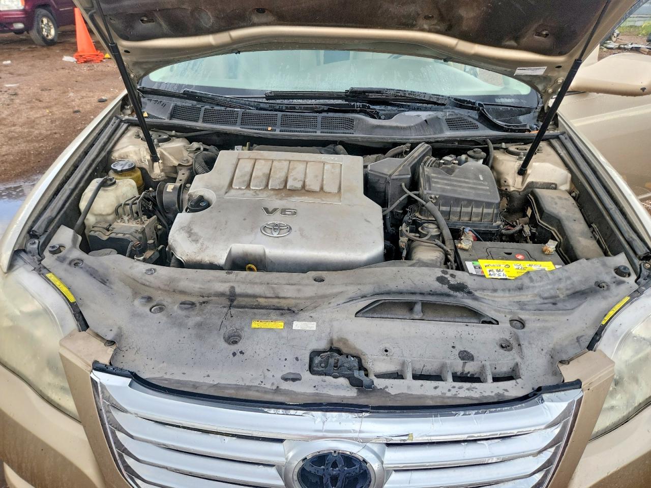 2008 TOYOTA AVALON
