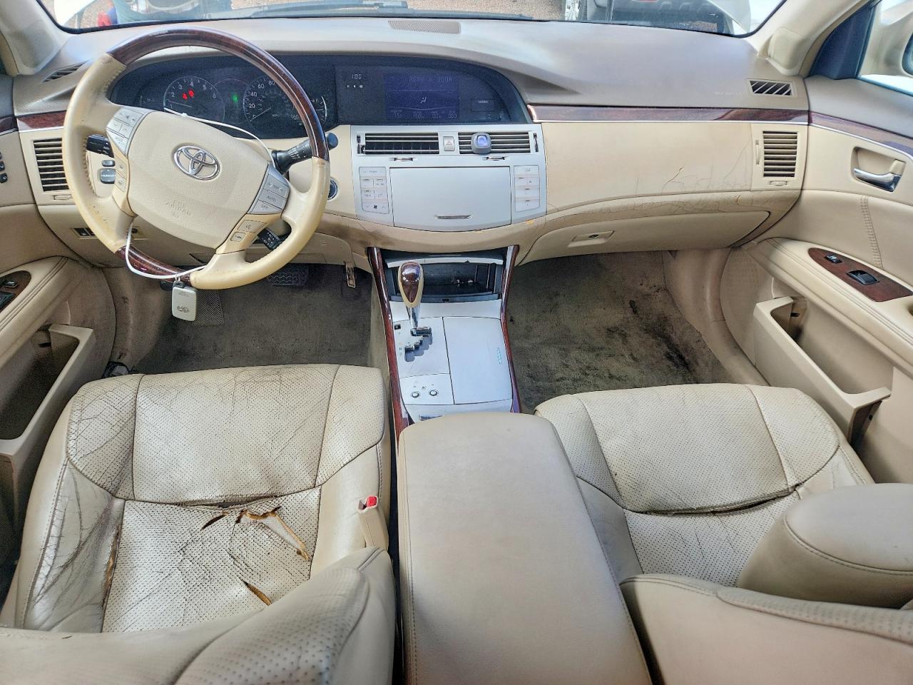 2008 TOYOTA AVALON