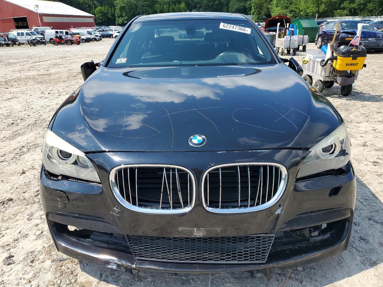 2012 BMW 7 SERIES