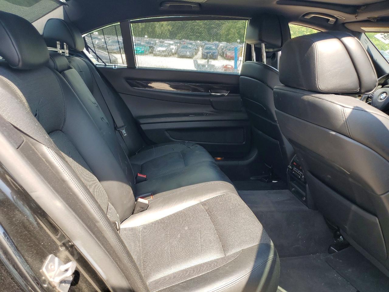 2012 BMW 7 SERIES