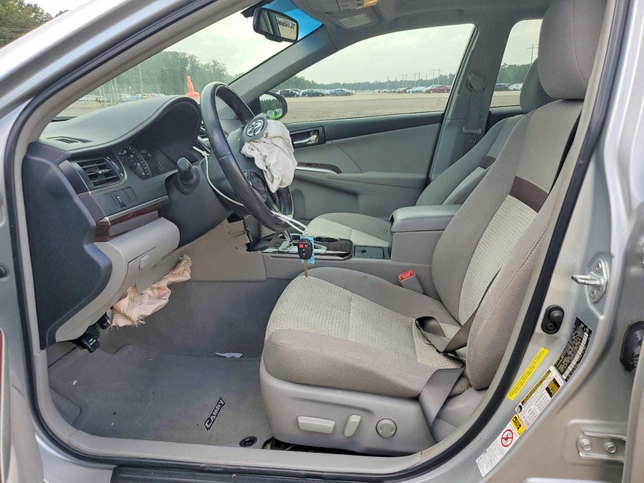 2012 TOYOTA CAMRY