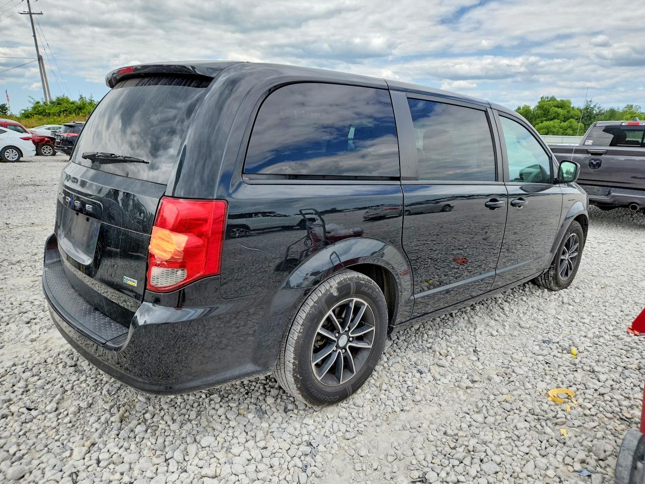 2018 DODGE CARAVAN
