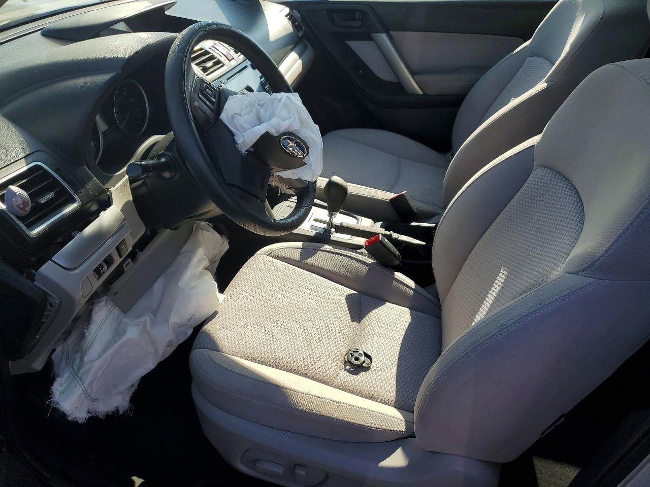 2016 SUBARU FORESTER
