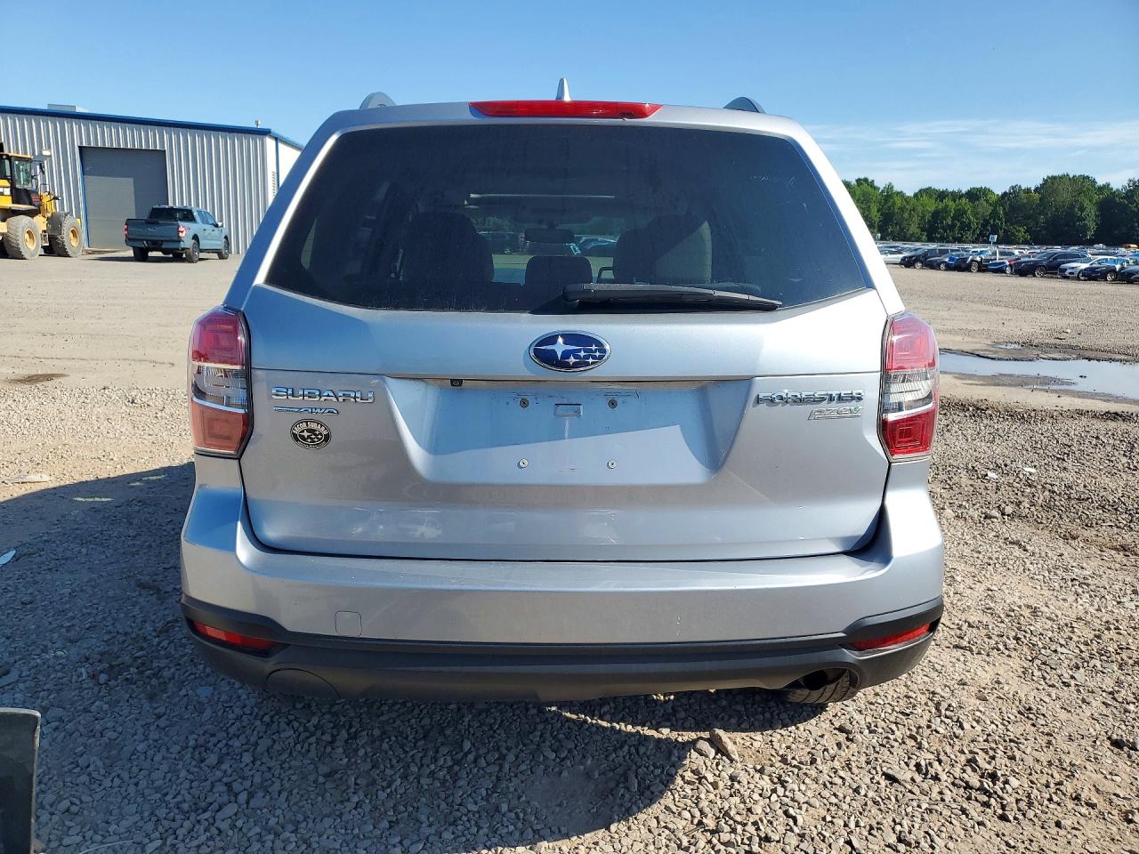 2016 SUBARU FORESTER