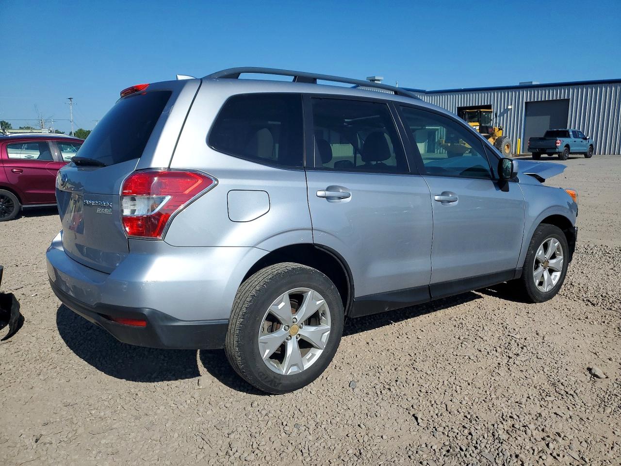2016 SUBARU FORESTER