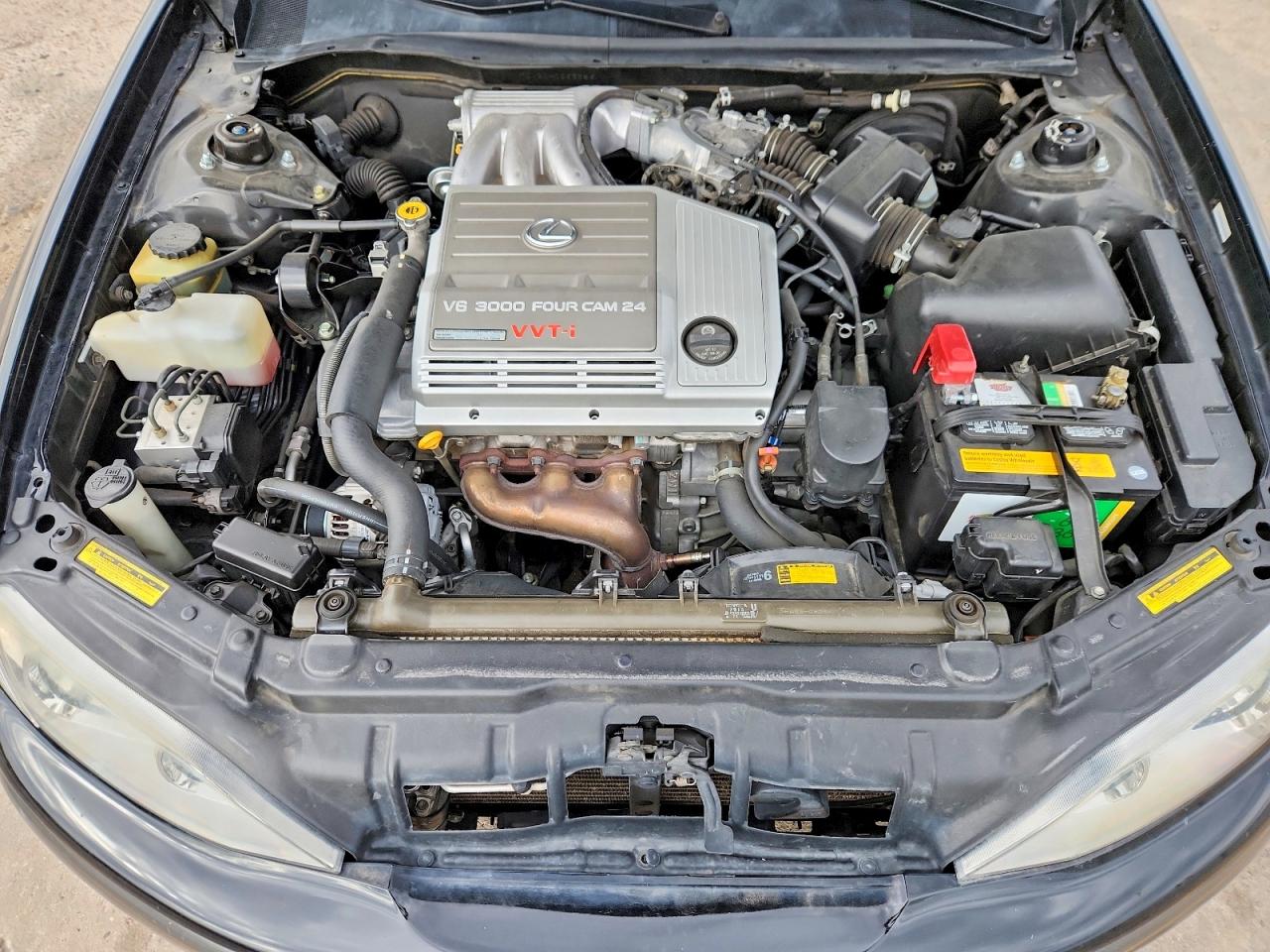 2000 LEXUS ES300