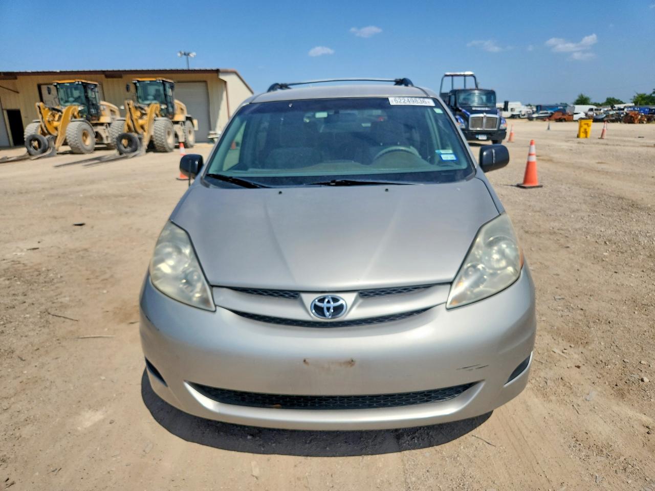 2008 TOYOTA SIENNA