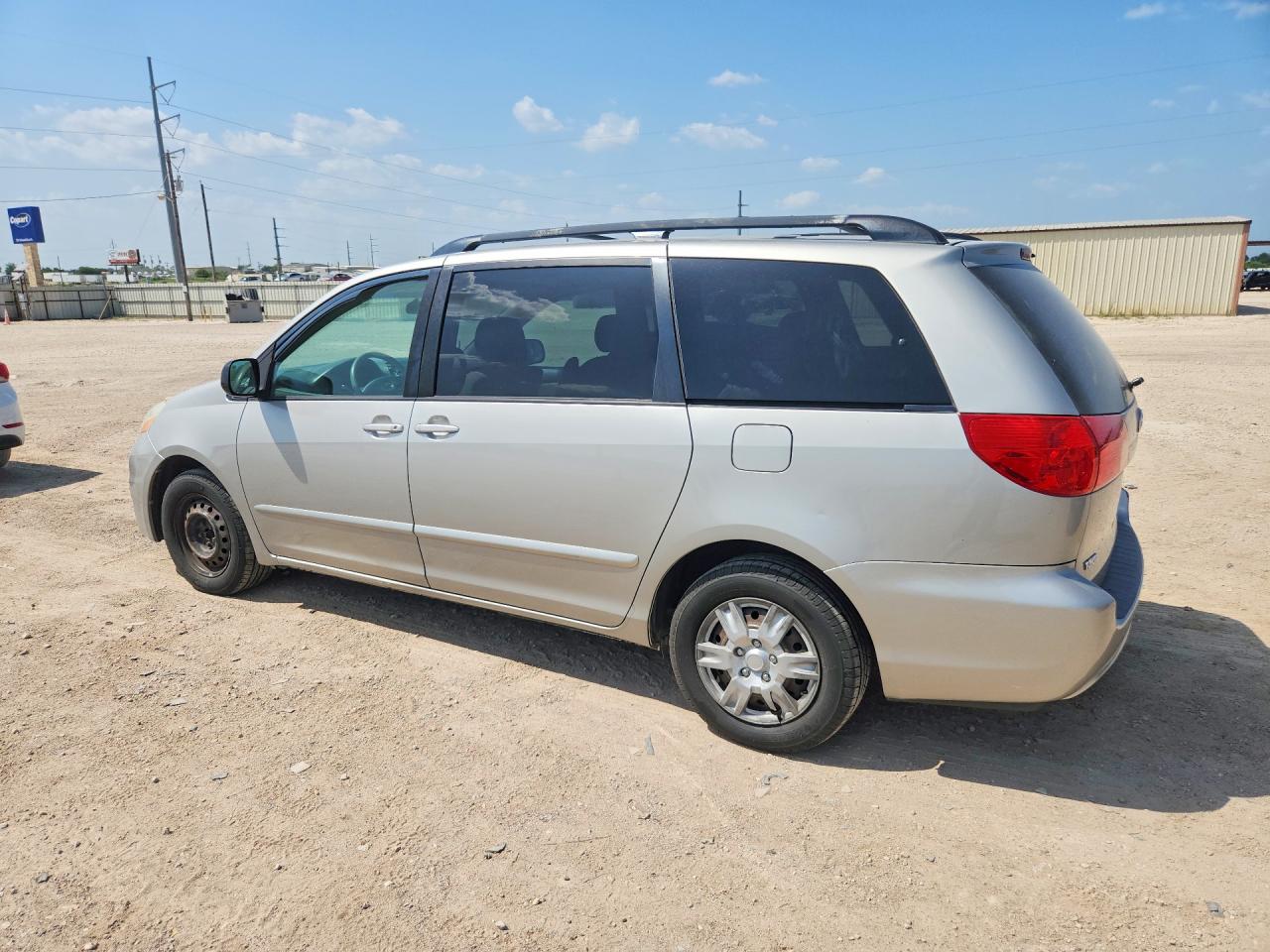 2008 TOYOTA SIENNA