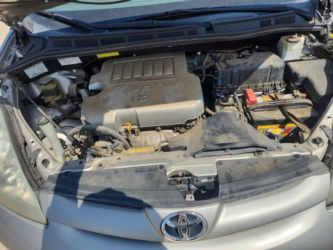 2008 TOYOTA SIENNA