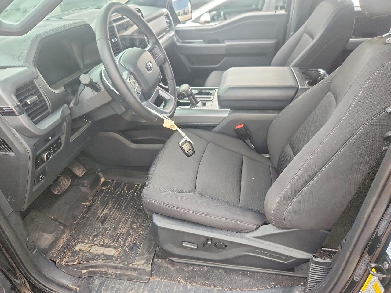 2025 FORD F150