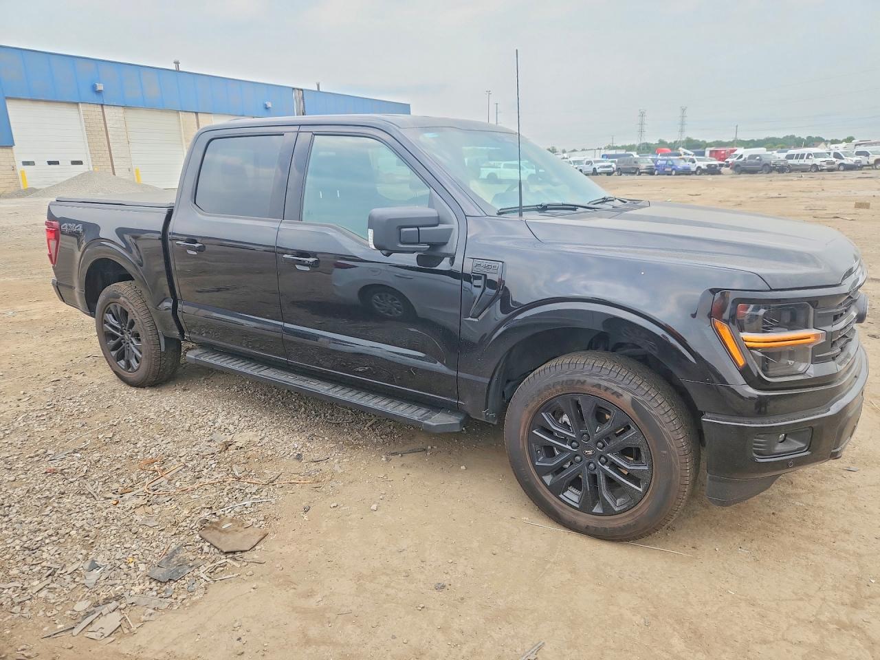 2025 FORD F150
