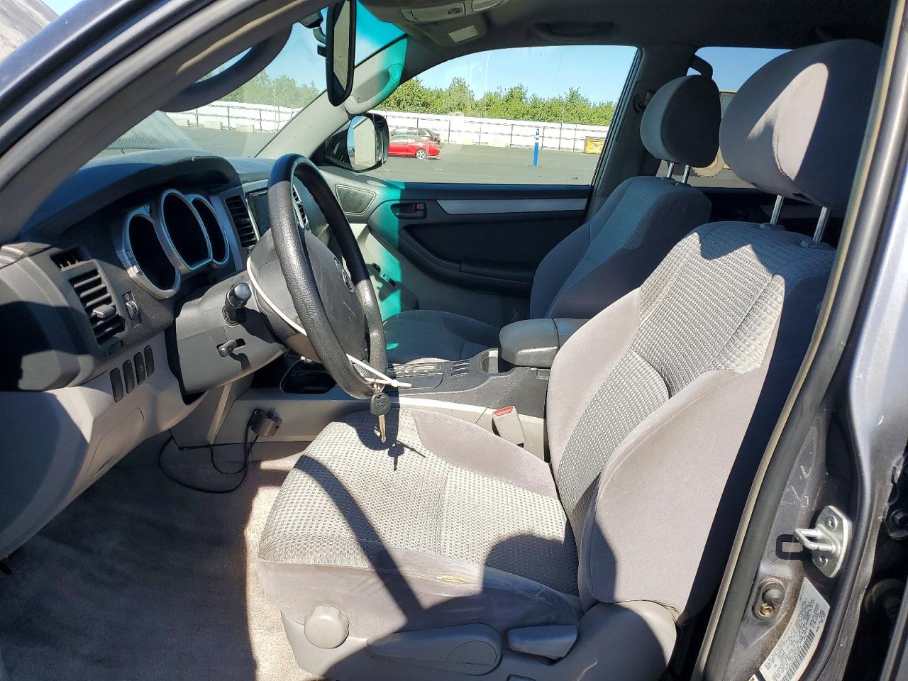 2004 TOYOTA 4RUNNER