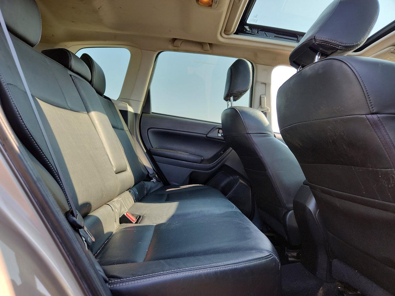 2015 SUBARU FORESTER 2