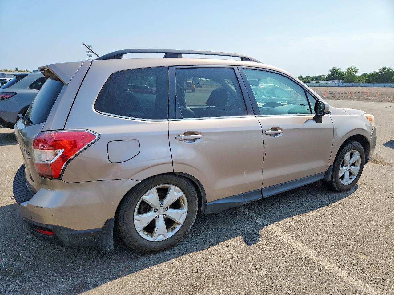 2015 SUBARU FORESTER 2