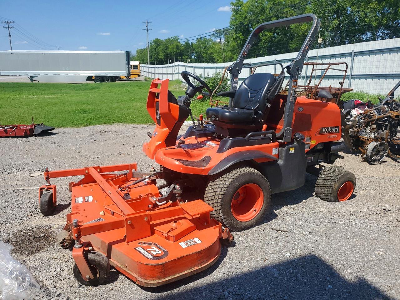 2023 KUBOTA F3710