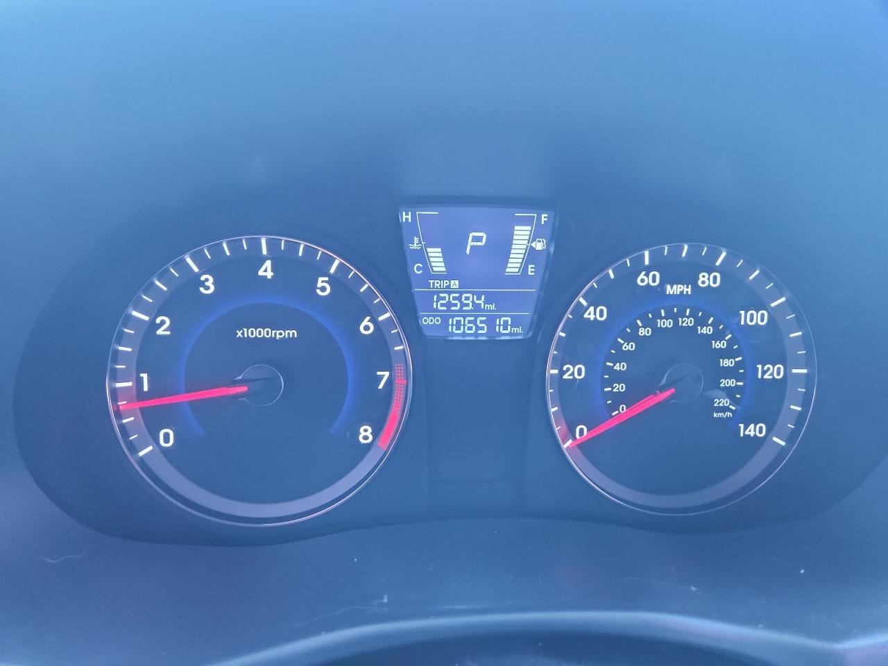 2013 HYUNDAI ACCENT