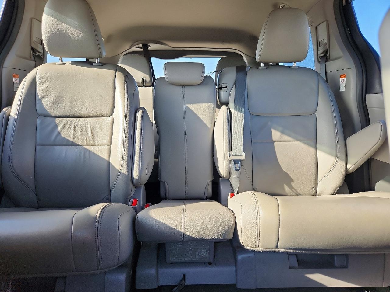 2018 TOYOTA SIENNA