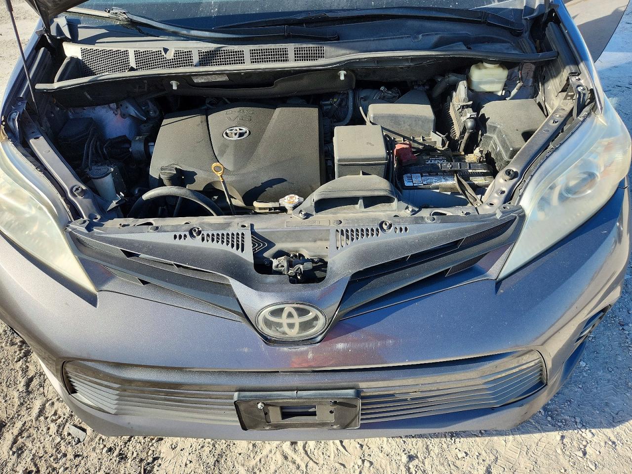 2018 TOYOTA SIENNA