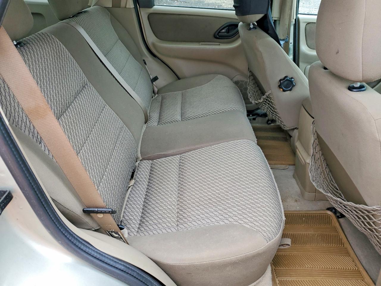 2003 FORD ESCAPE