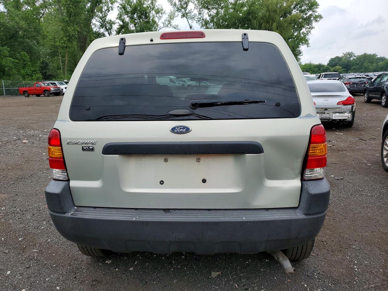 2003 FORD ESCAPE