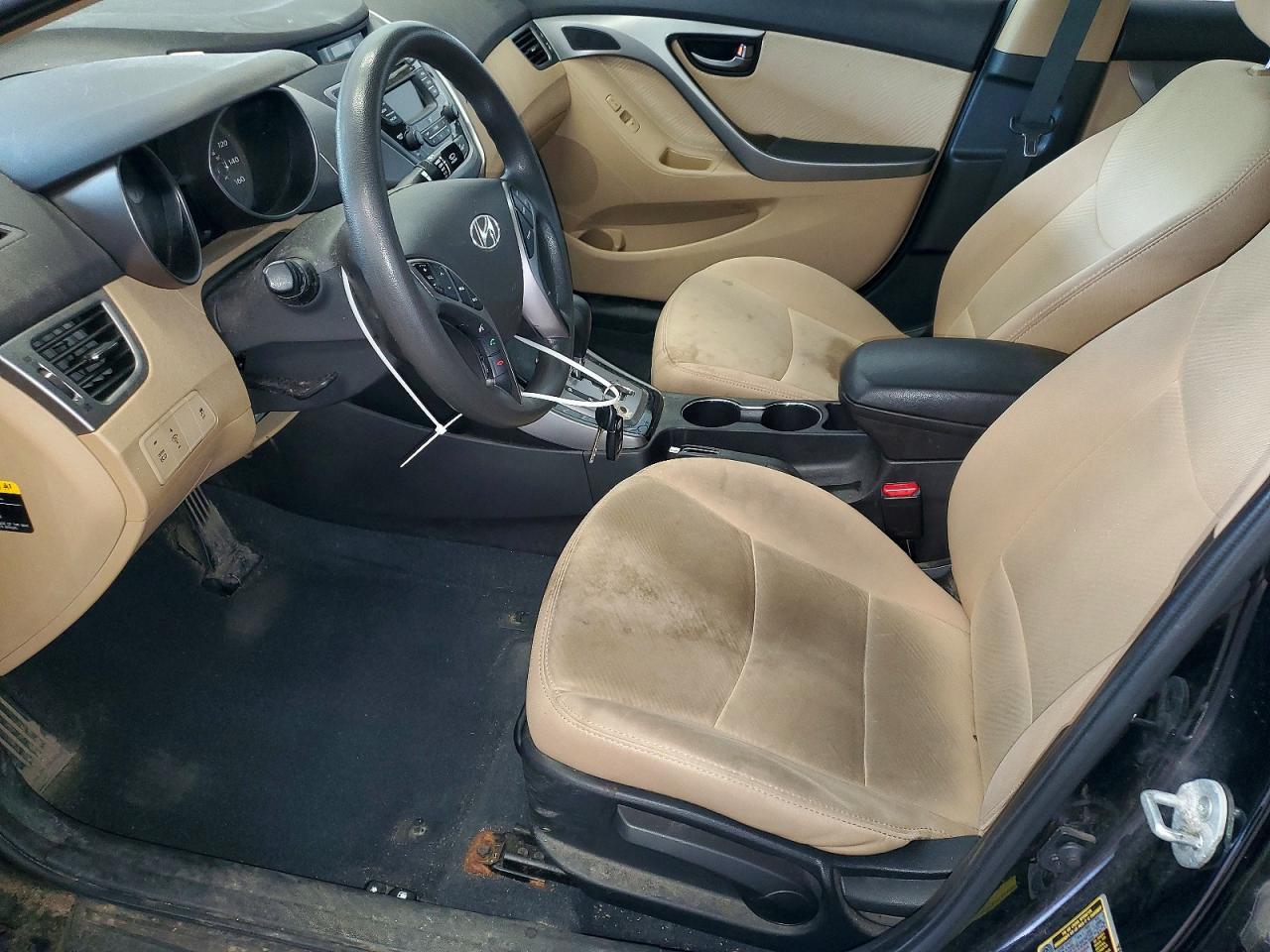 2013 HYUNDAI ELANTRA