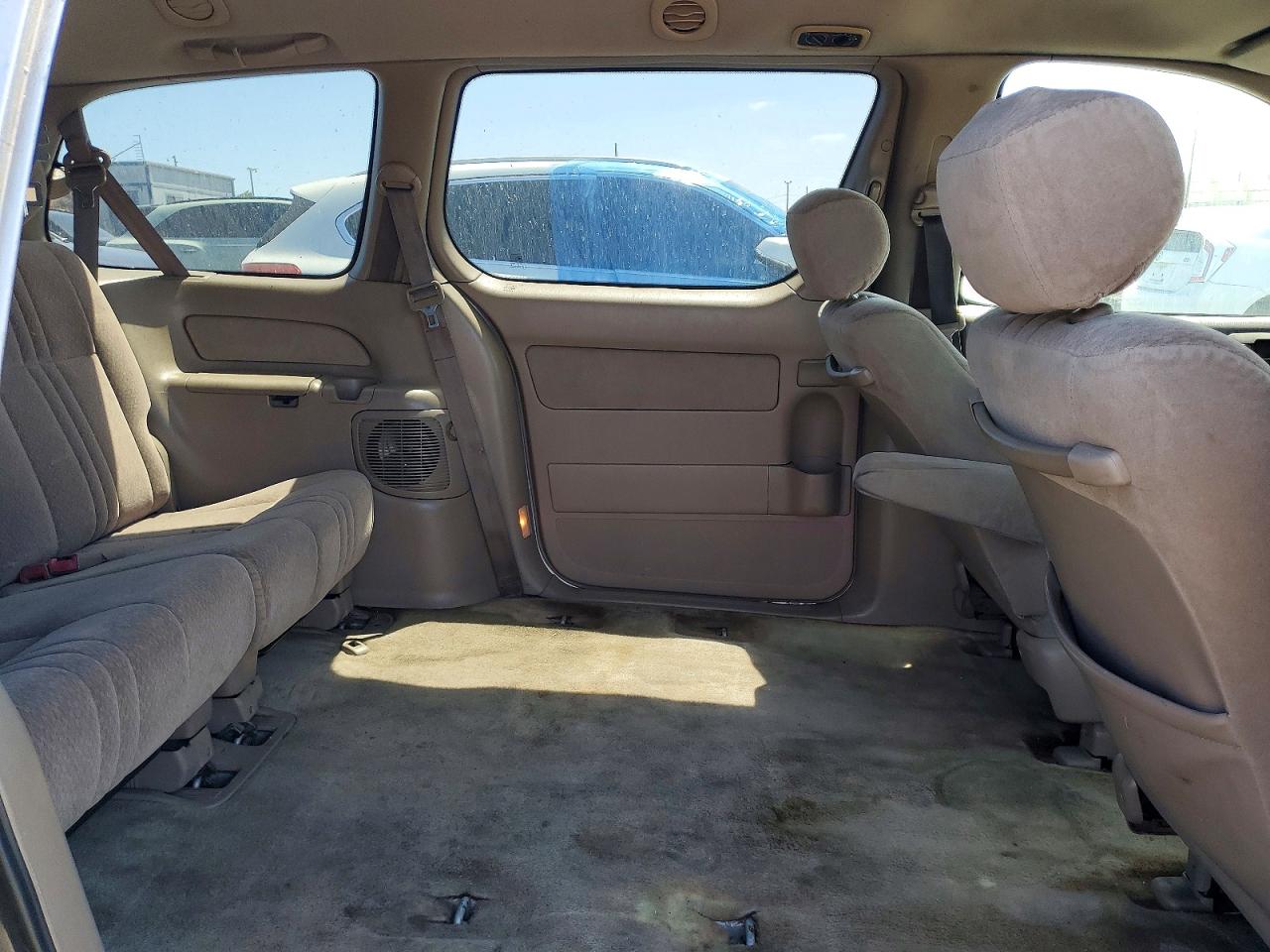 2001 TOYOTA SIENNA