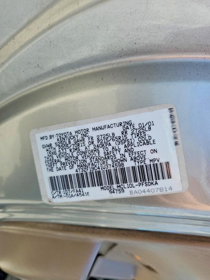 2001 TOYOTA SIENNA