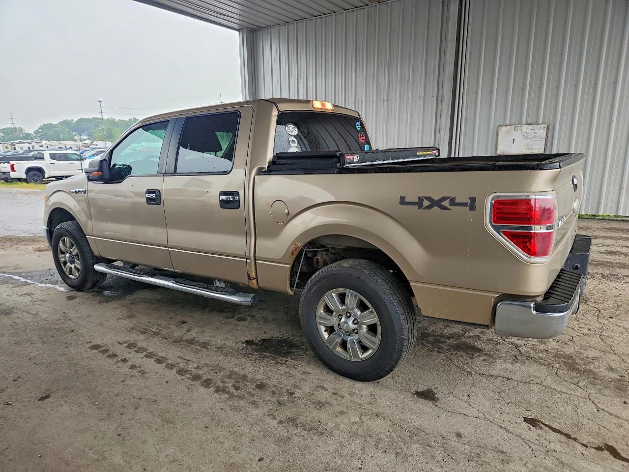 2011 FORD F150