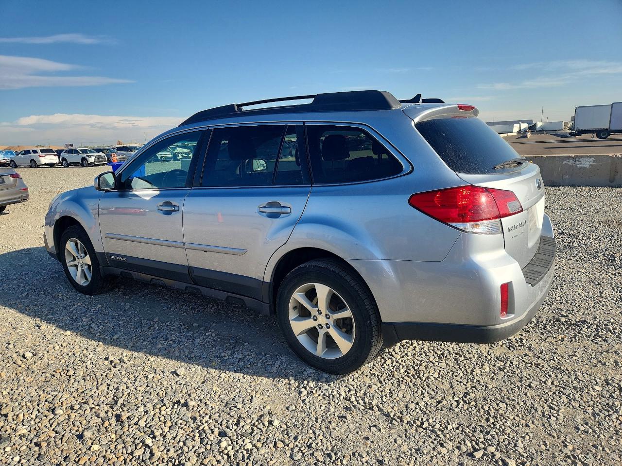 2013 SUBARU OUTBACK