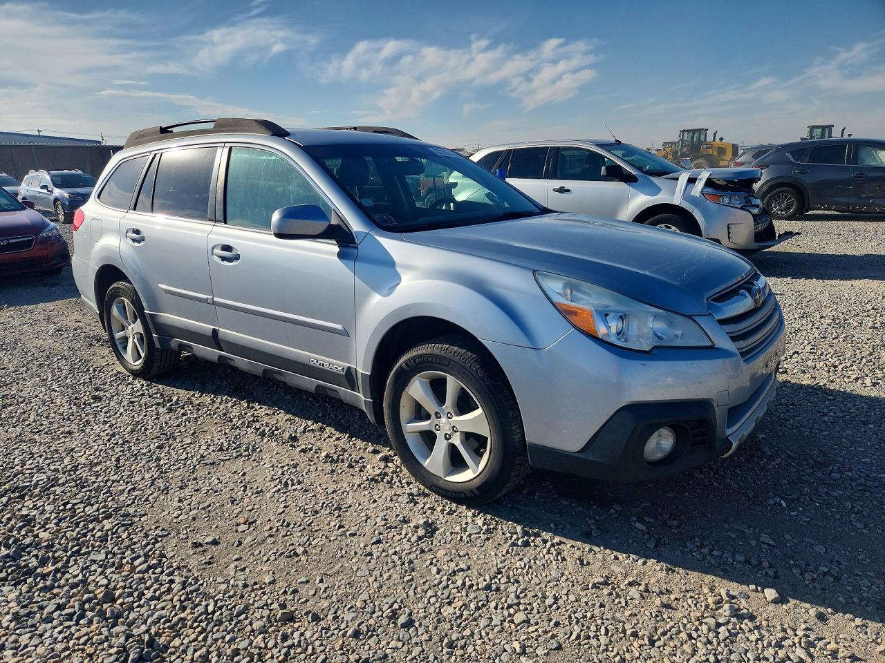 2013 SUBARU OUTBACK