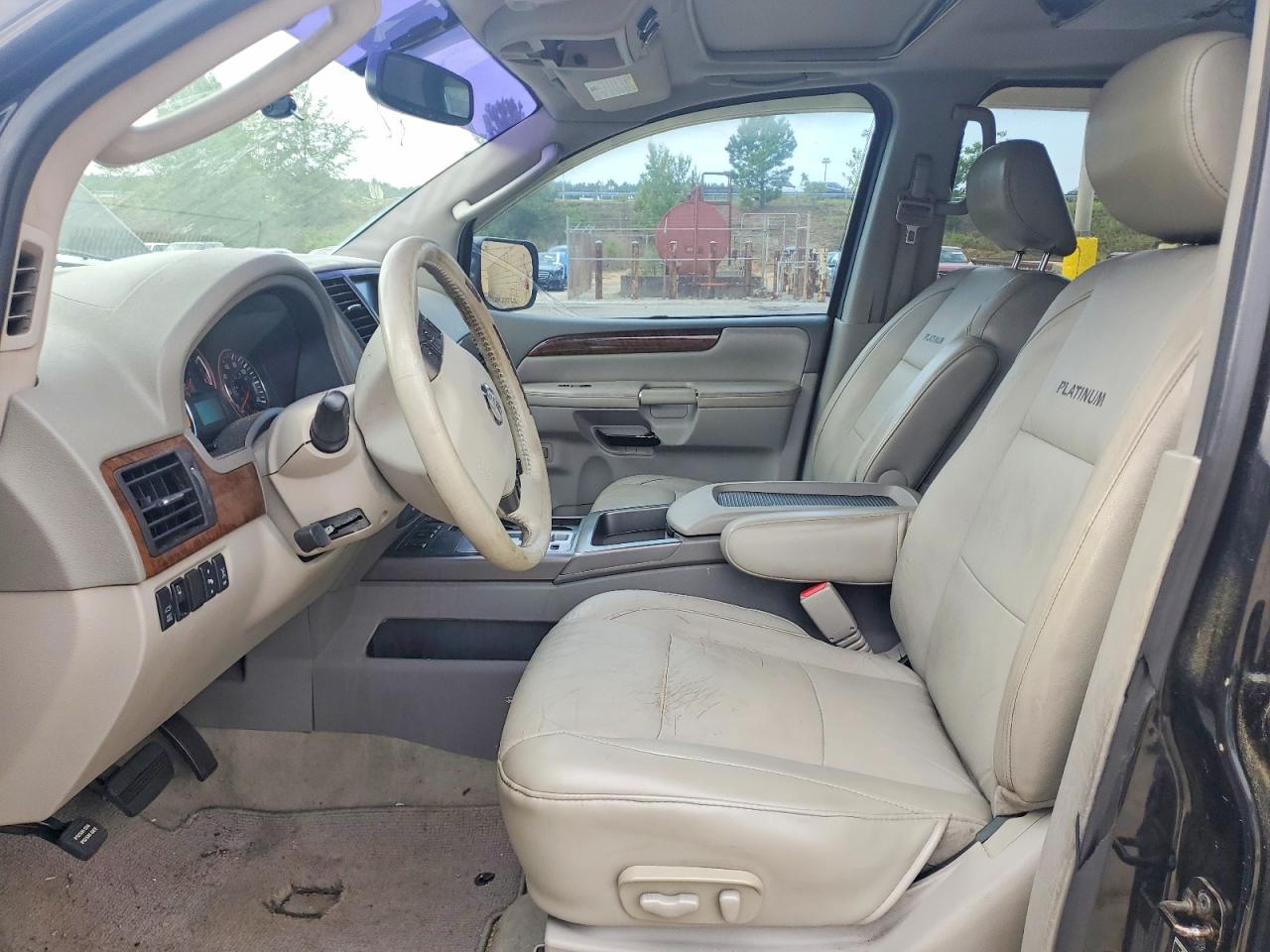 2010 NISSAN ARMADA