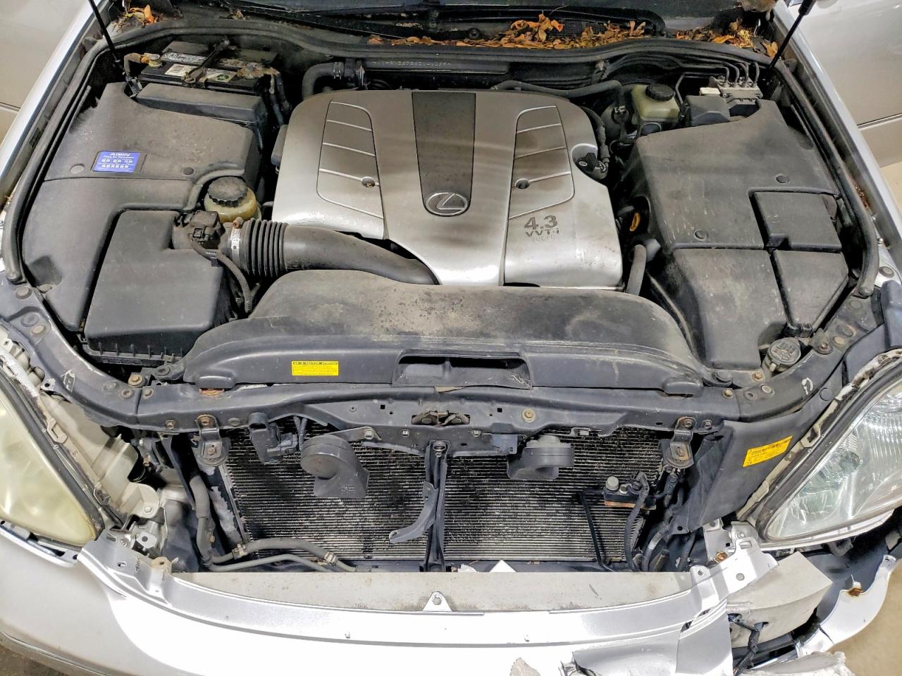 2004 LEXUS LS430