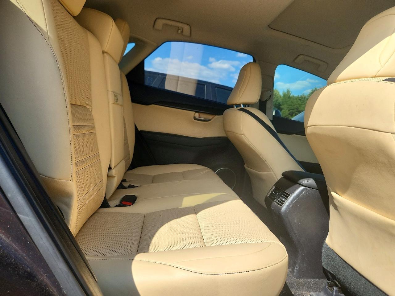 2015 LEXUS NX