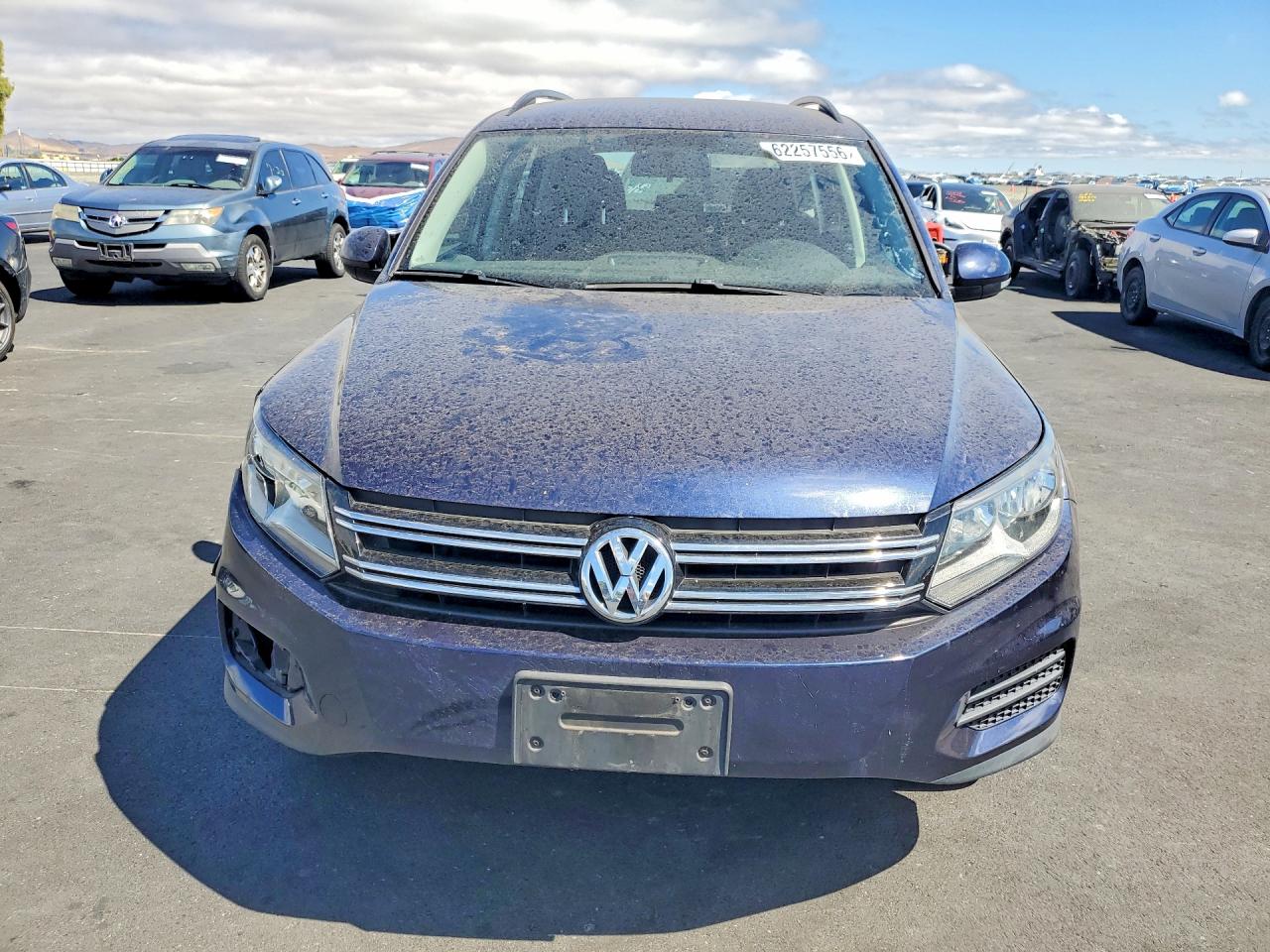 2015 VOLKSWAGEN TIGUAN