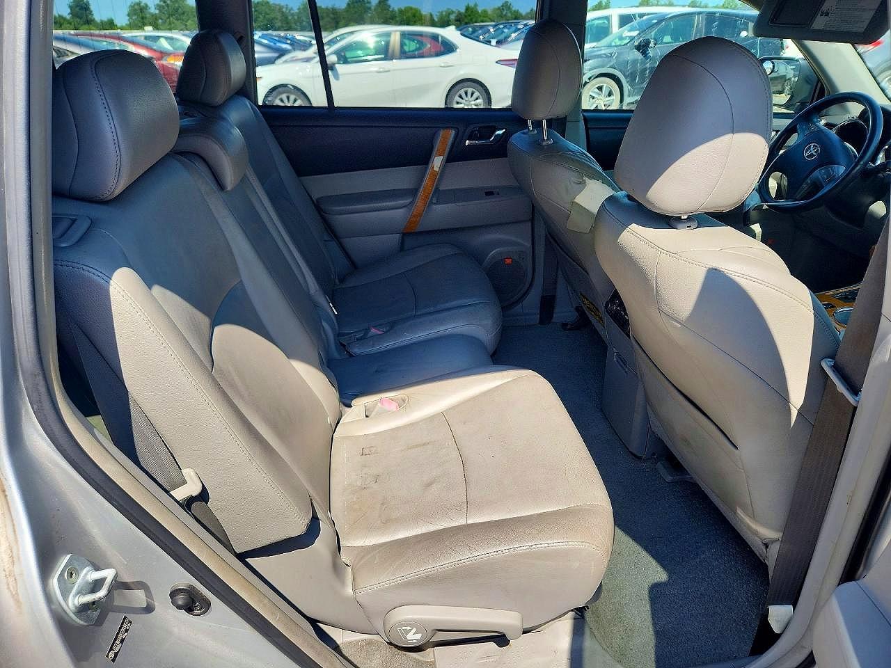 2009 TOYOTA HIGHLANDER