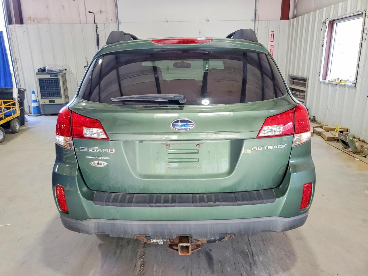 2011 SUBARU OUTBACK
