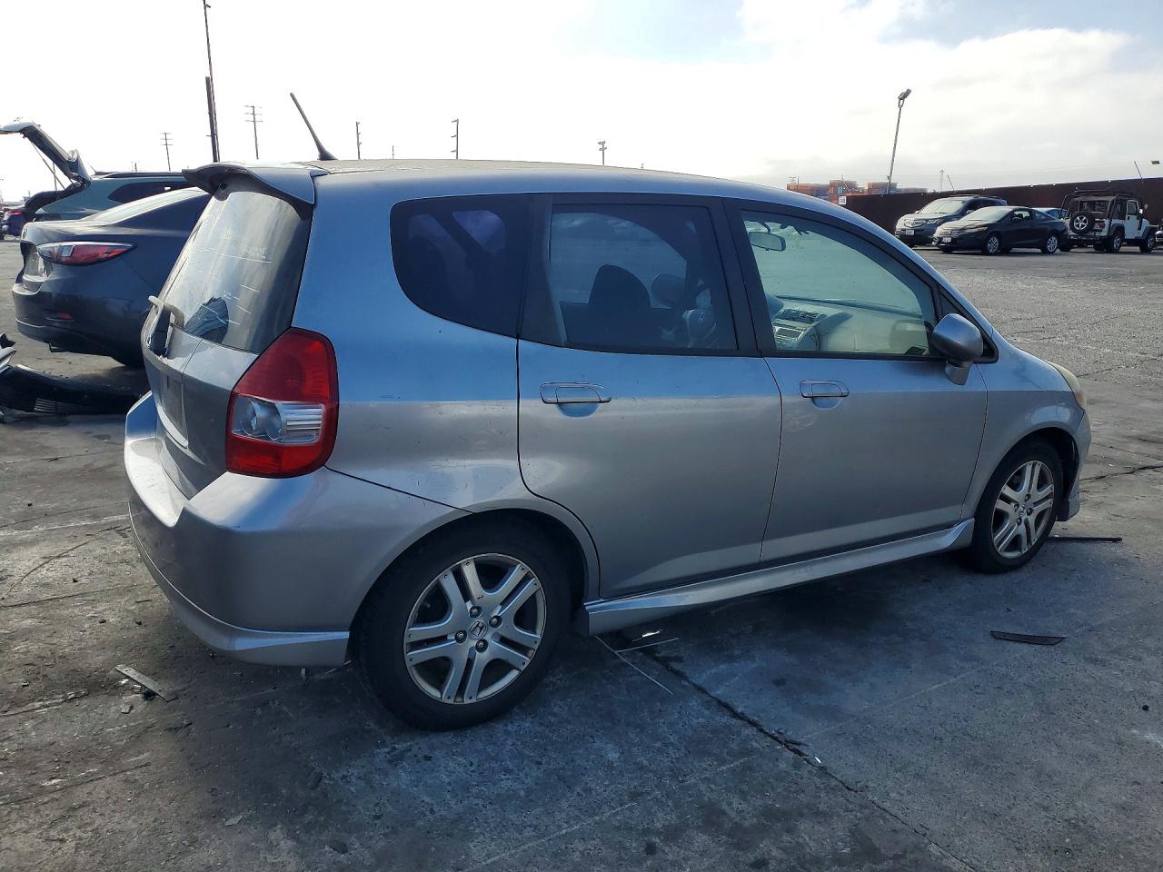 2008 HONDA FIT