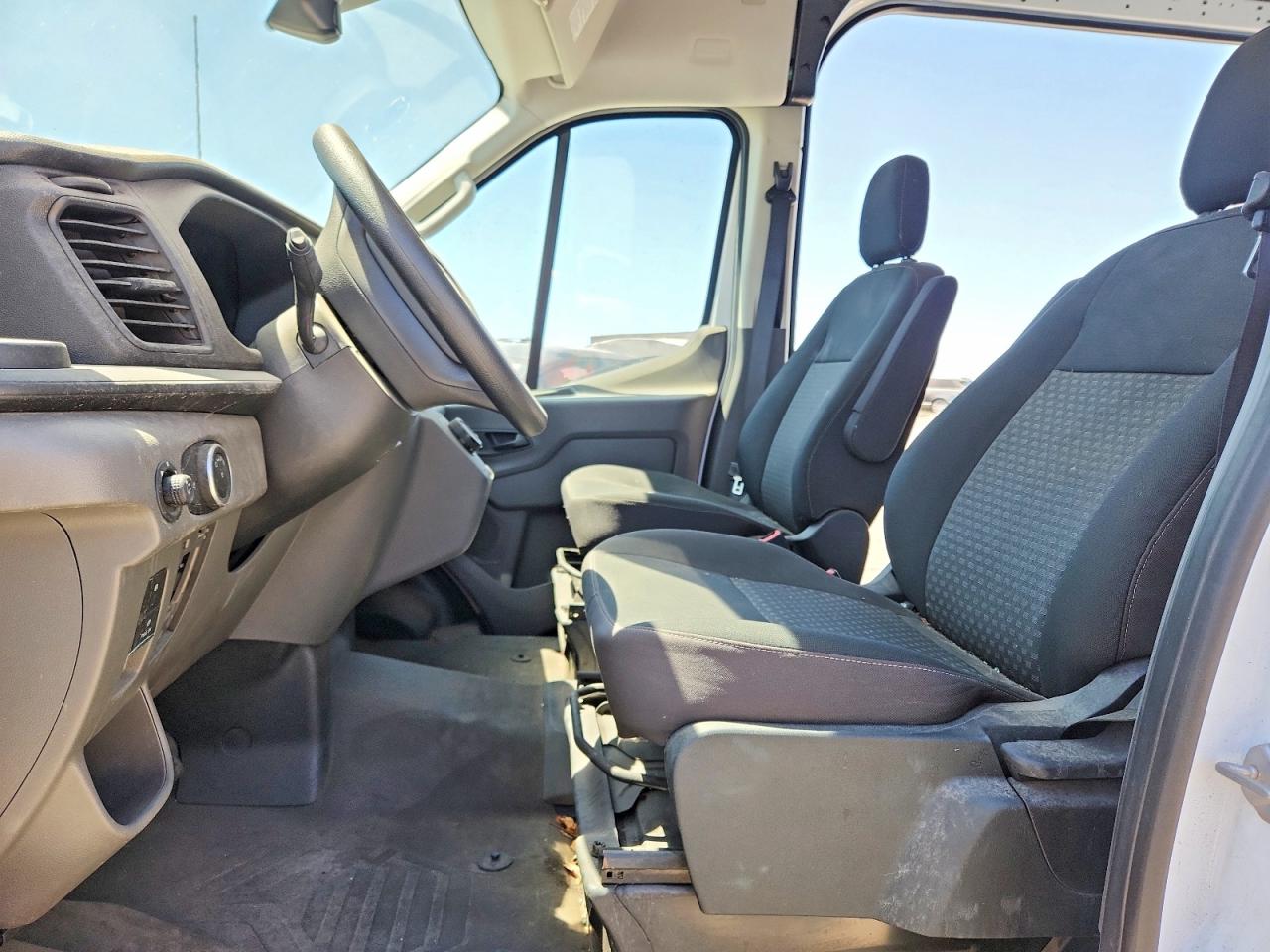 2023 FORD TRANSIT