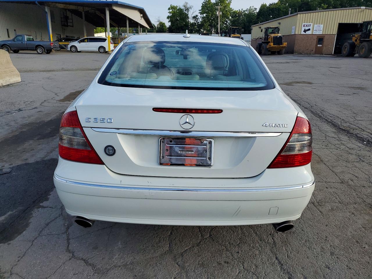 2008 MERCEDES-BENZ E-CLASS
