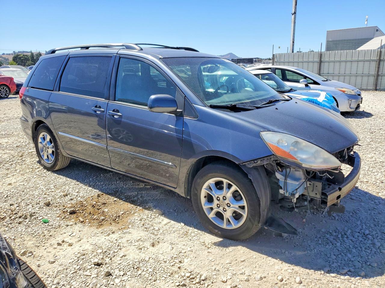2006 TOYOTA SIENNA