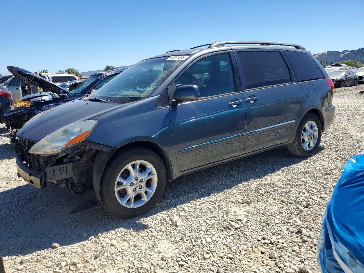 2006 TOYOTA SIENNA