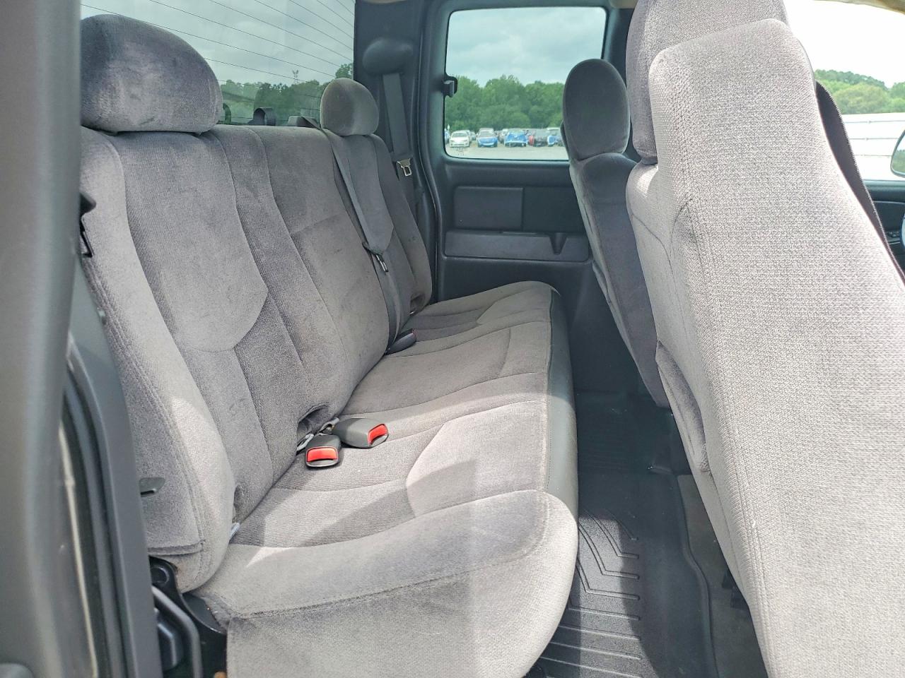 2006 GMC SIERRA