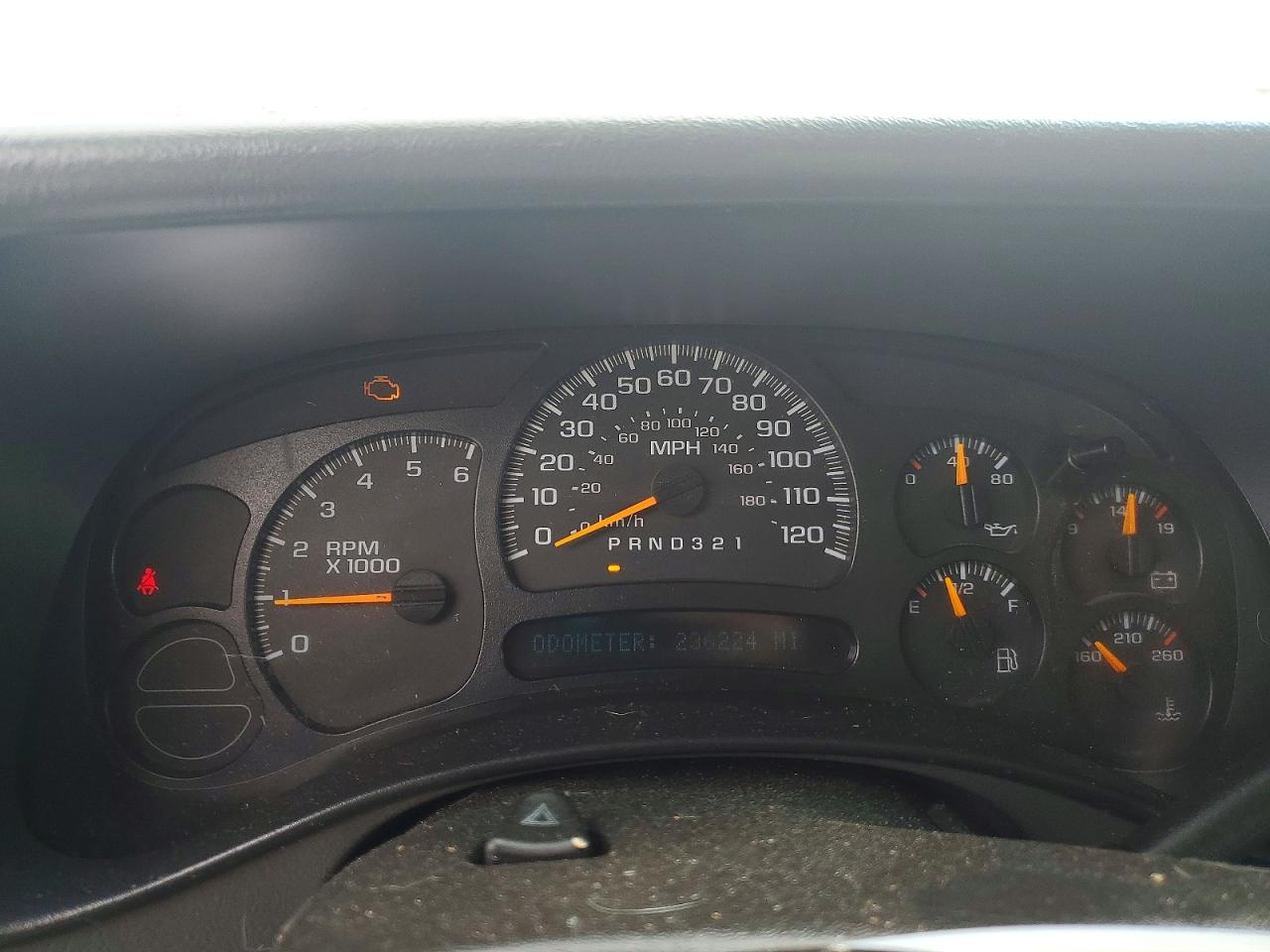 2006 GMC SIERRA
