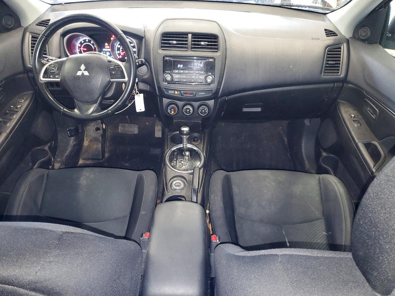 2015 MITSUBISHI OUTLANDER