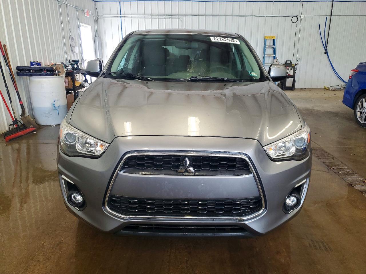 2015 MITSUBISHI OUTLANDER